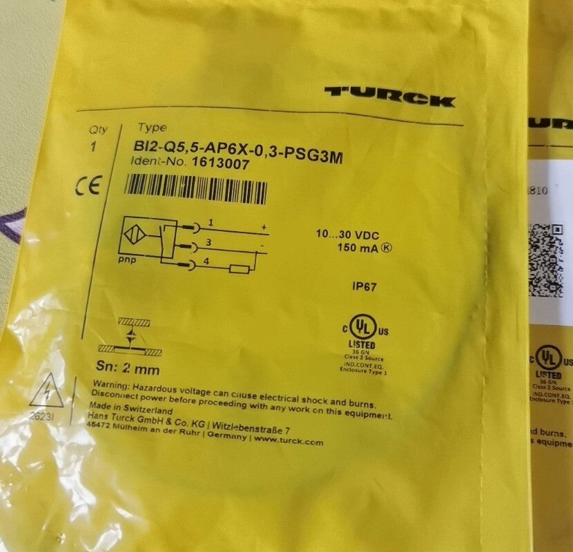 1pcs TURCK 1613007 Proximity Switch Sensor BI2-Q5.5-AP6X-0.3-PSG3M