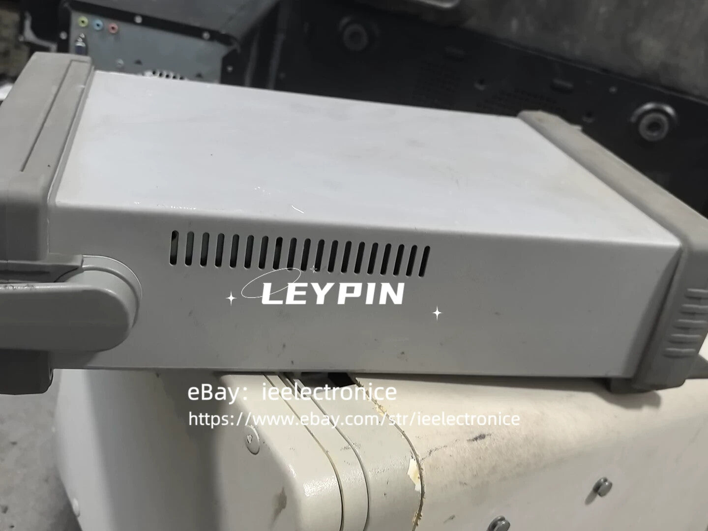 HP/Keysight Agilent 53181A opt:030 Universal Frequency Counter 3GHZ,10 digits/s