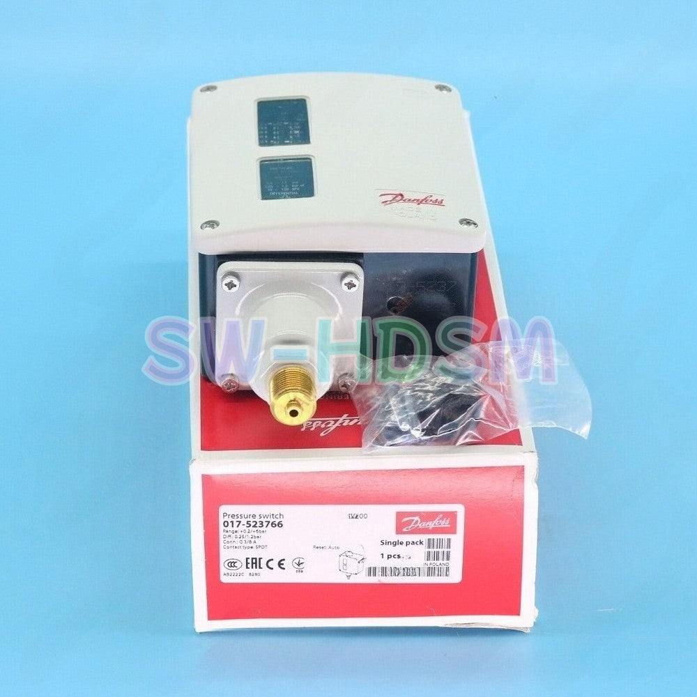 1PCS  for Danfoss 017-523766 RT200 Pressure Switch Freight Free