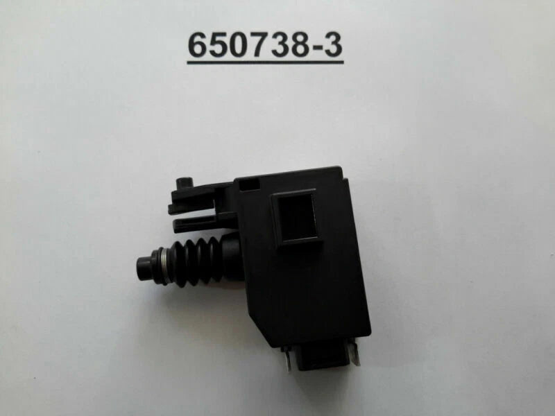 1pc MAKITA 6507383 650738-3 C3JW-C-P 0.1RA 45V HM1812 switch