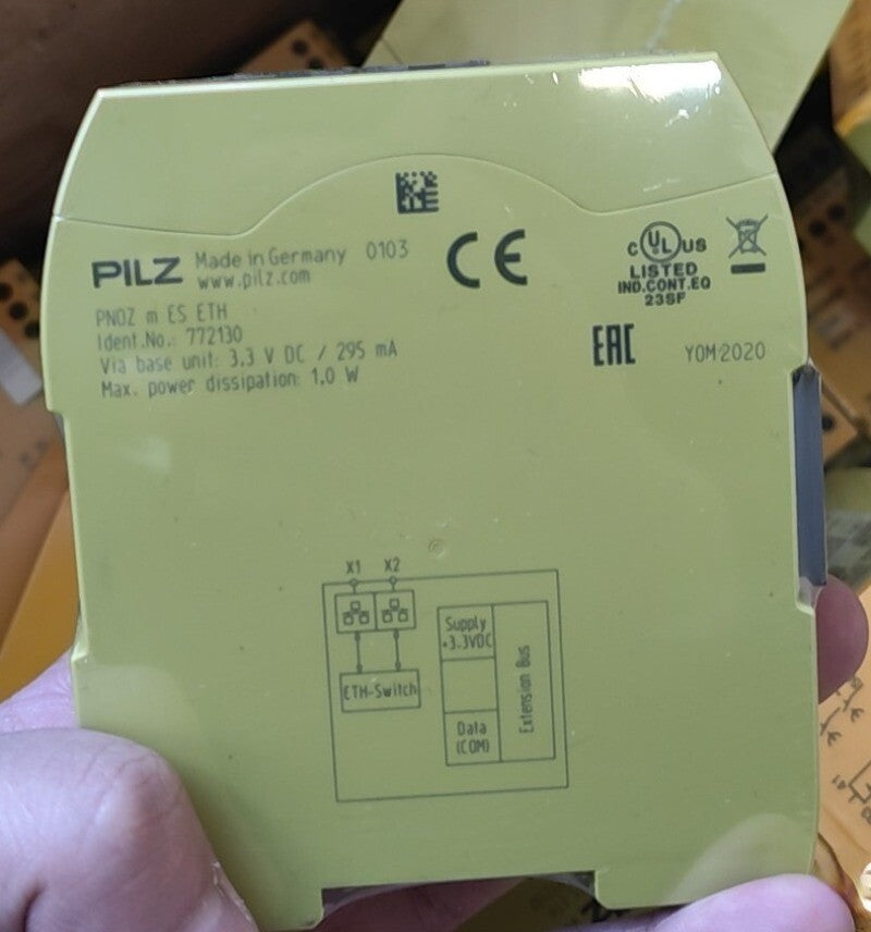 1pcs Pilz PNOZ M ES ETH Safety Relay  772130