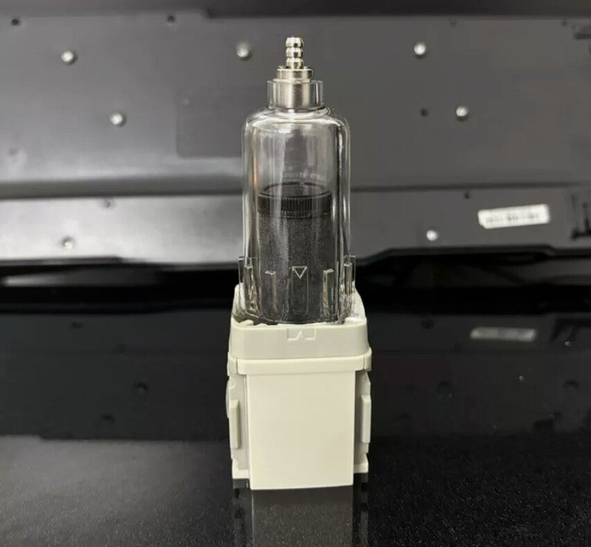 1PCS  for CKD pressure regulating valve M1000-6-W