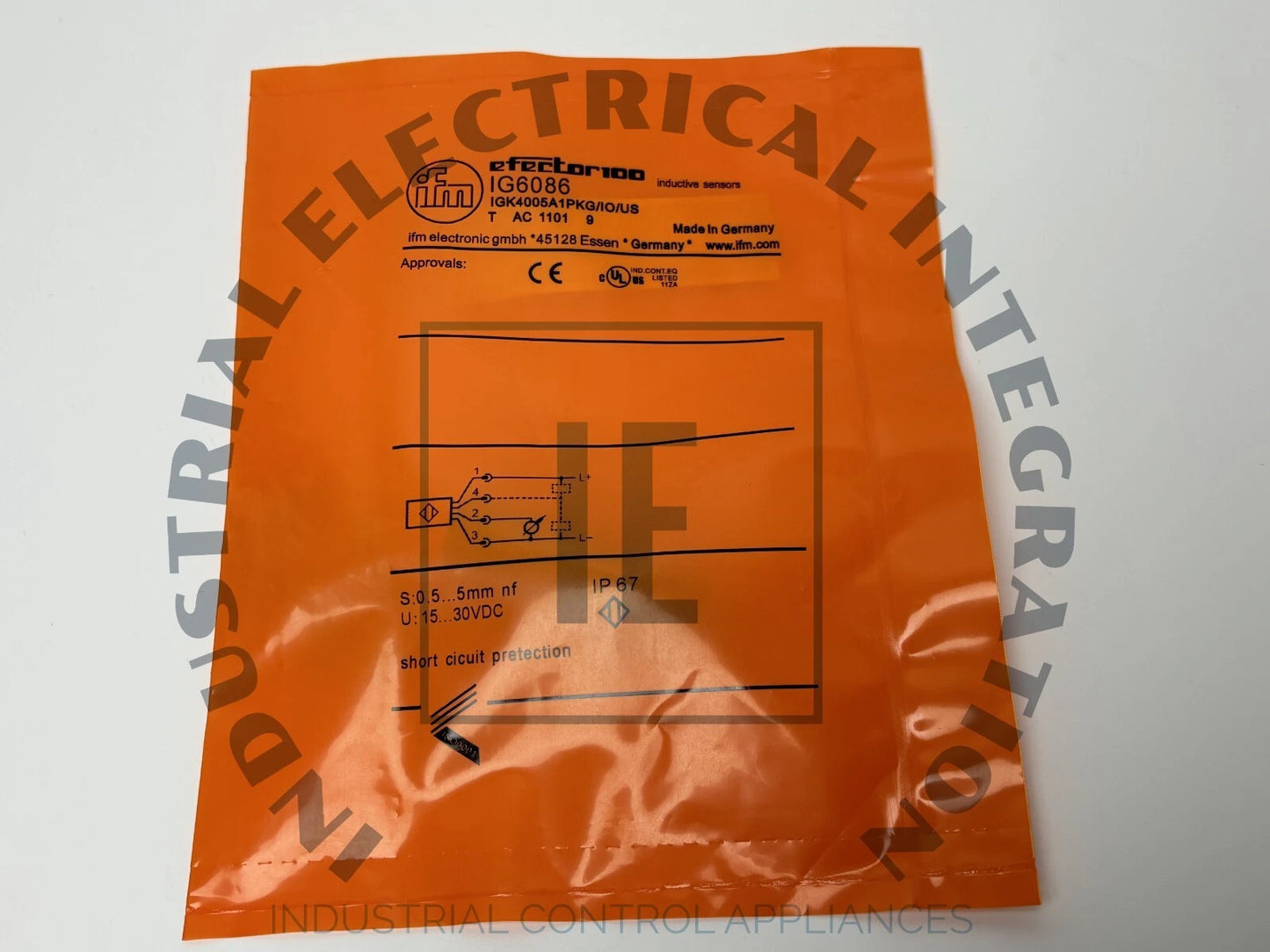 IG6086 1PCS   IFM IG6086 Proximity Switch Sensor  Fast delivery #P
