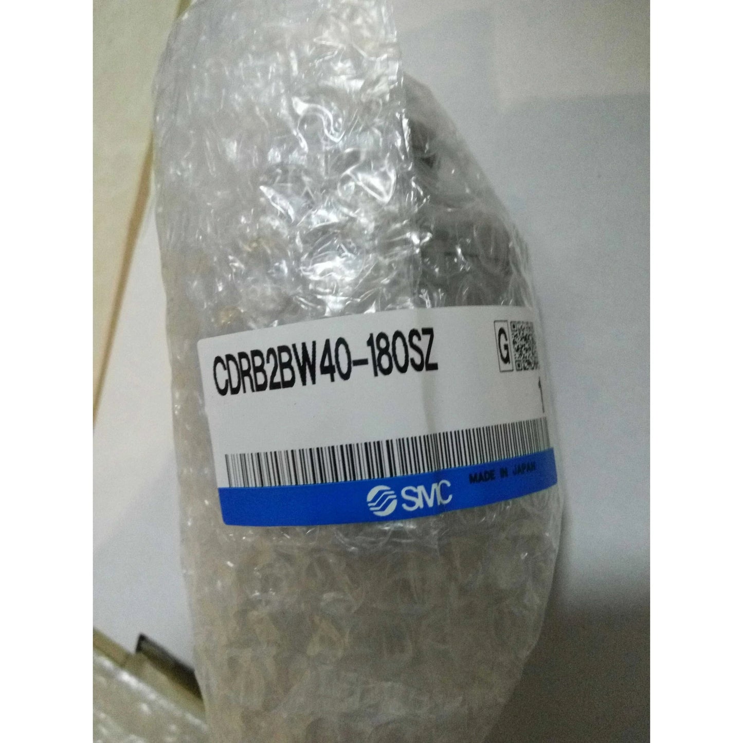 ONE  SMC CDRB2BW40-180SZ rotating cylinder  Free shipping #P