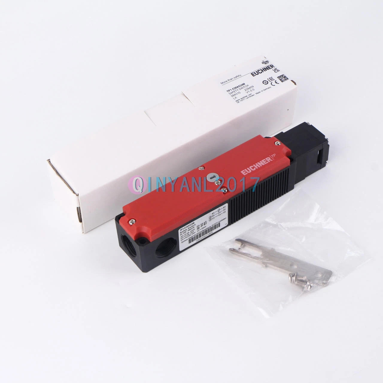 1PCS EUCHNER TP1-538A024M safety switches  #P