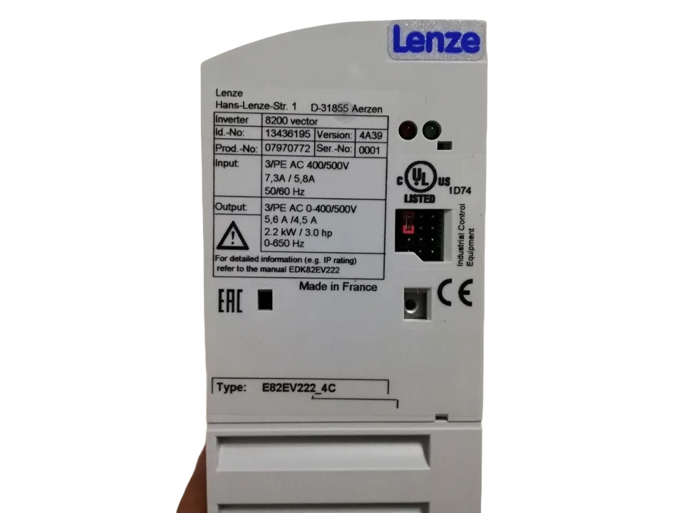 1/Piece  E82EV222K4C E82EV222_4C 3-400V 2.2KW Lenze Inverter