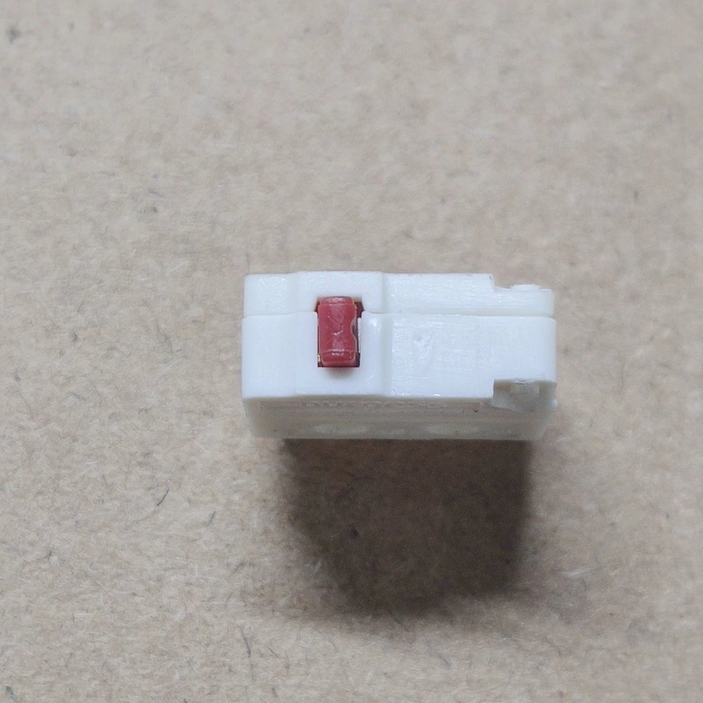 1PCS  micro switch F4T7-UL