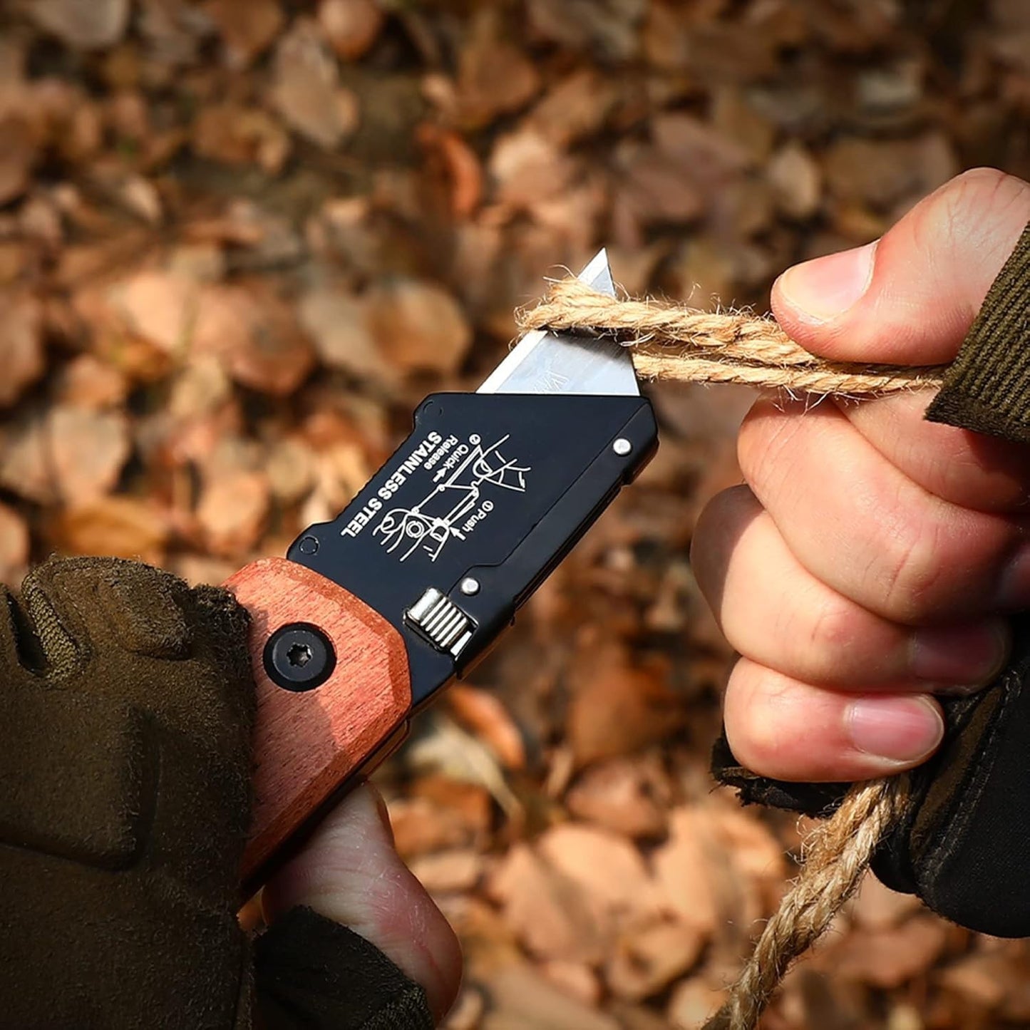 Folding Utility Knife with Stainless Steel Head, Quick-Change Blade & Back Lock,