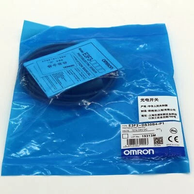 OMRON E3F2-DS30B4-P1 Photoelectric Switch E3F2DS30B4P1  One Free Shipping #P