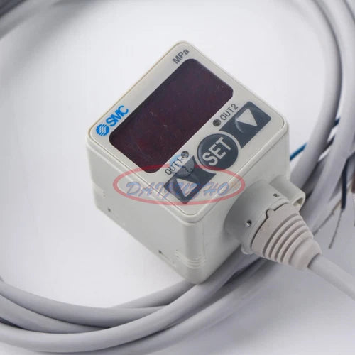 1X  ISE40-01-22L-M Digital pressure sensor