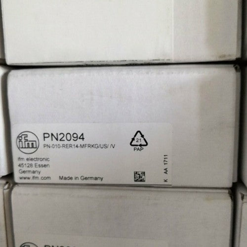 For IFM PN2094  Pressure Sensor Free Shipping