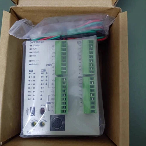 1PCS  Delta DVP20SX2 PLC AC Servo Motors Free delivery