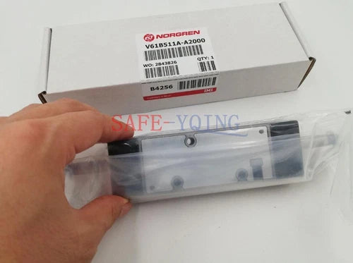 1PC Solenoid Valve V61B511A-A2000    V61B511A-A2***
