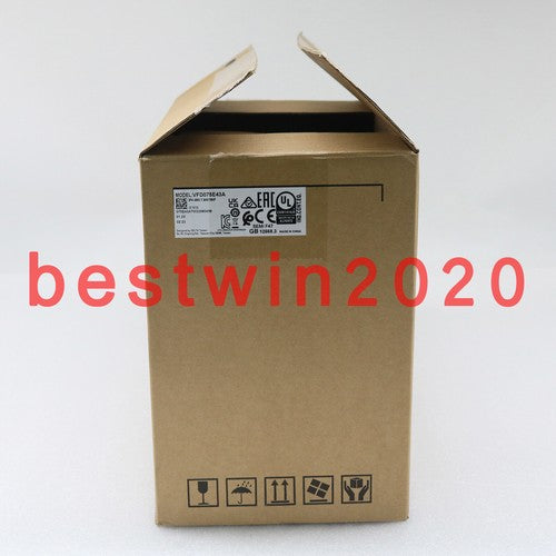 One  Delta VFD075E43A converter VFD-E Series 480V 7.5KW Fast Shipping