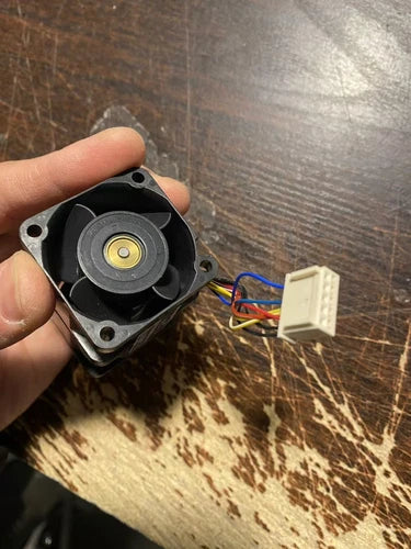 1PC  1.4A 4056 40*40*56mm 4CM 8 line chassis violent fan  9CRA0412P5J37 12V