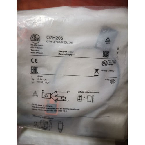 For IFM O7H205  proximity switch sensor Free Shipping