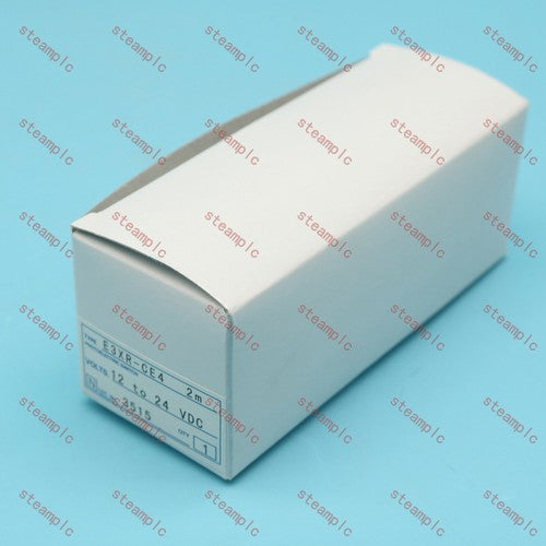 OMRON  E3XR-CE4 E3XR CE4 12-24VDC Photoelectric Sensor spot stock