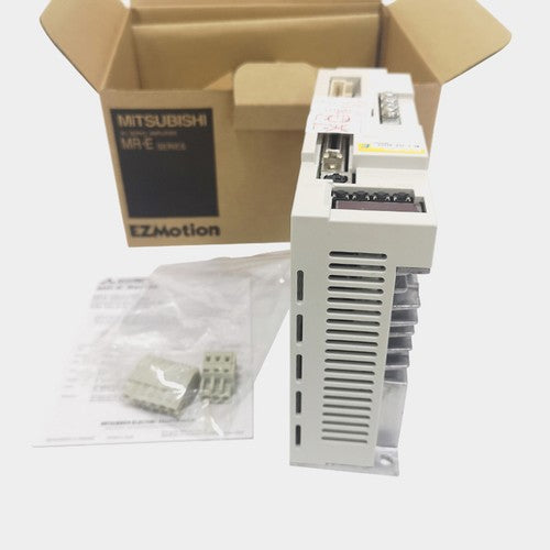 Mitsubishi IN BOX AC servo driver MR-E-20A-QX004 free shipping