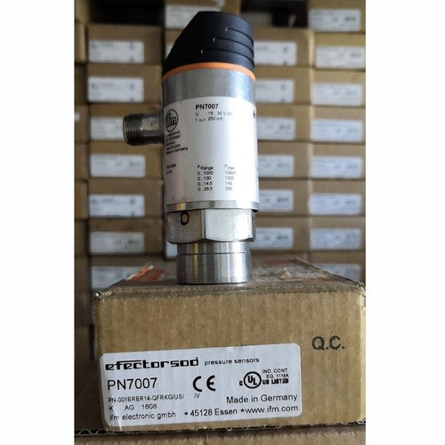 For IFM PN7007  pressure sensor In Box Free Shipping