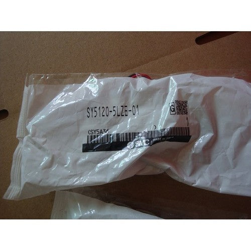 one  SMC SY5120-5LZE-01 Solenoid Valve Free shipping