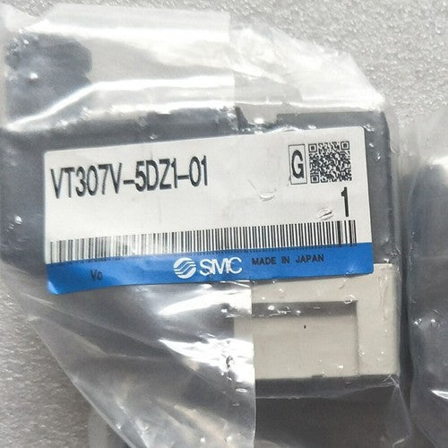 one  SMC Solenoid Valve VT307V-5DZ1-01 VT307V-5DZ1-01 Free shipping