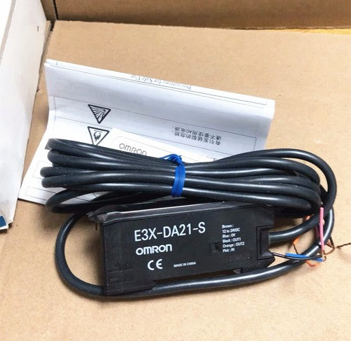 1pc Omron E3X-DA21-S 2M Sensor Fiber Amplifier