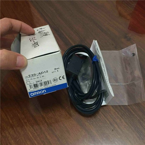 1PC Omron Photoelectric Switch E3S-AD12 10-30VDC free shipping