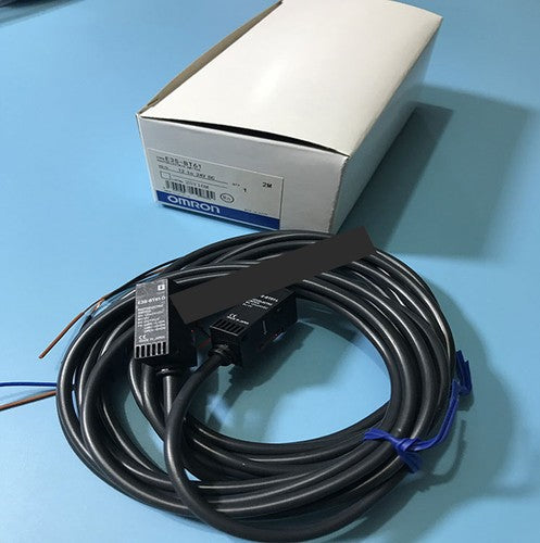 1PC  Omron Photoelectric Switch E3S-BT61 Free Shipping