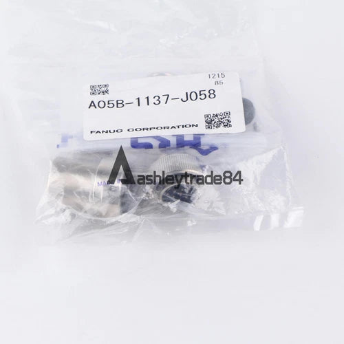 1PCS   A05B-1137-J058 Robot connector plug