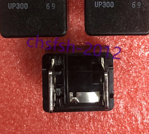 1 pcs  UP300 30A  fuse
