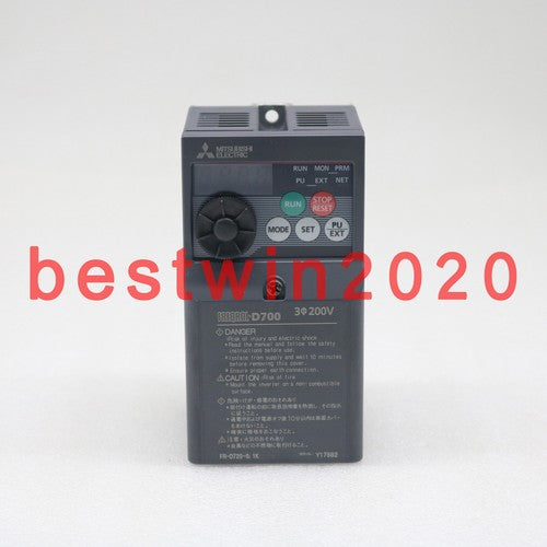 1PC  Mitsubishi in box Inverter FR-D720-0.1K One year warranty