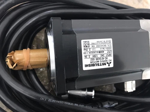 HC-KFS43K-S52 1PCS   MITSUBISHI HCKFS43KS52 Servo Motor IN BOX