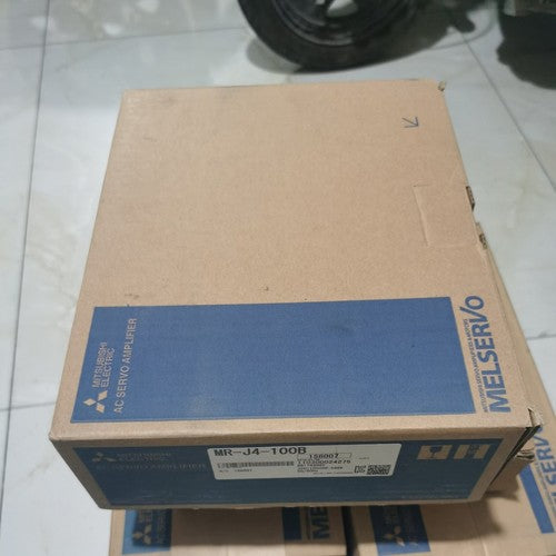 ONE  Mitsubishi MR-J4-100B Servo Drives MRJ4100B 1 year warranty