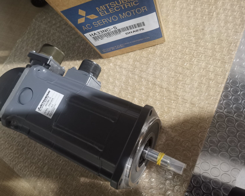 ONE  Mitsubishi Servo Motor HA33NC-S one year warranty