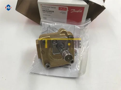 1PCS  For  Solenoid Valve EV220A042U4024  EV220A 042U4024
