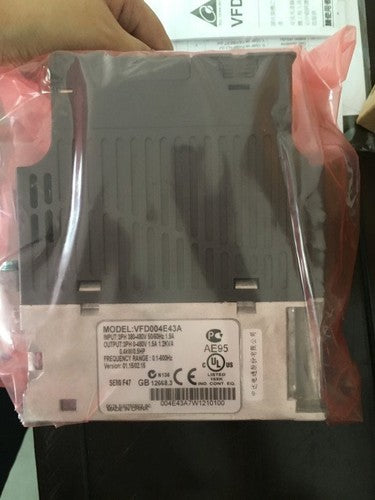 DELTA Inverter VFD-E VFD004E43A VFD004E43A 400W 380V 3P one year warranty