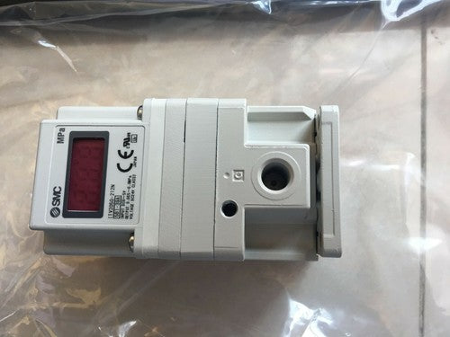 1 pcs SMC ITV2050-212N Proportional valve