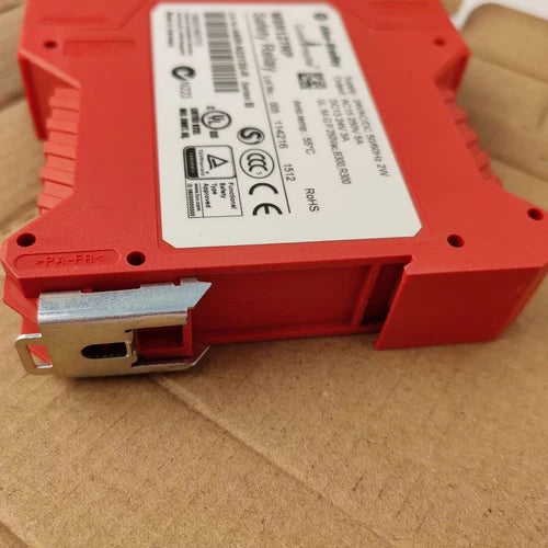 1PC  Safety Relay 250VAC 24VDC 440R-N23135 B/C  MSR127RP