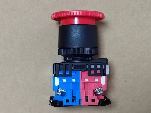 1PCS Red - AR22V2R-11R AR22V2R11R  Pushbutton