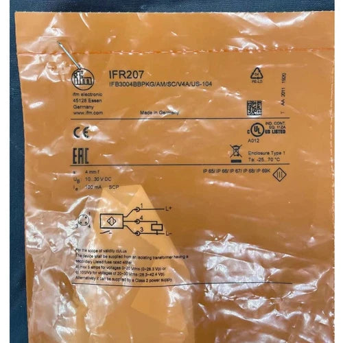 1PC  IFM IFR207 Proximity Switch IFR207 Free Shipping
