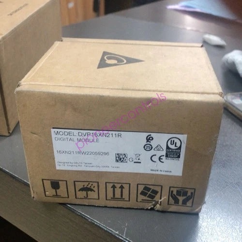 1PC  Programmable Controller   DVP16XN211R