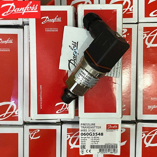 1pcs Danfoss MBS3100 060G3548 0-40bar Pressure Transmitter Sensor