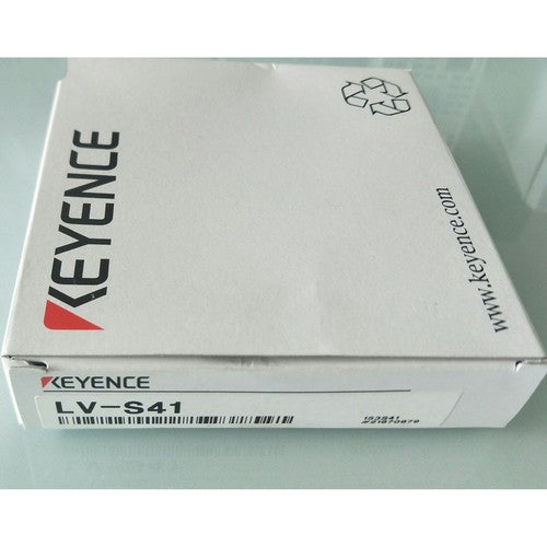 one  keyence LV-S41 Laser Sensor LV-S41 in box Free shipping