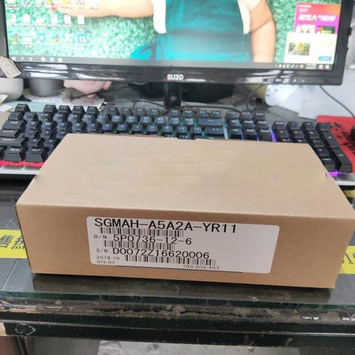 1PCs   Yaskawa servo Motor SGMAH-A5A2A-YR11 Fast Delivery