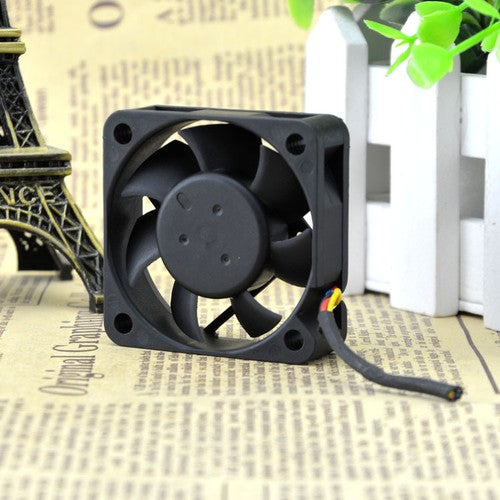 2pcs AUB0512HHB DC12V 0.2A For Delta Server Cooling Fan 50x50x15mm pwm 4Pin