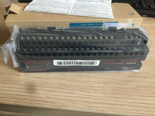 Mitsubishi In Box PLC output module AJ65SBTB1-32TE1 One year warranty