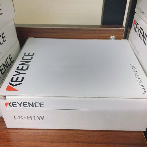 1pcs  keyence LK-H1W Laser displacement sensor ONE Year Warranty