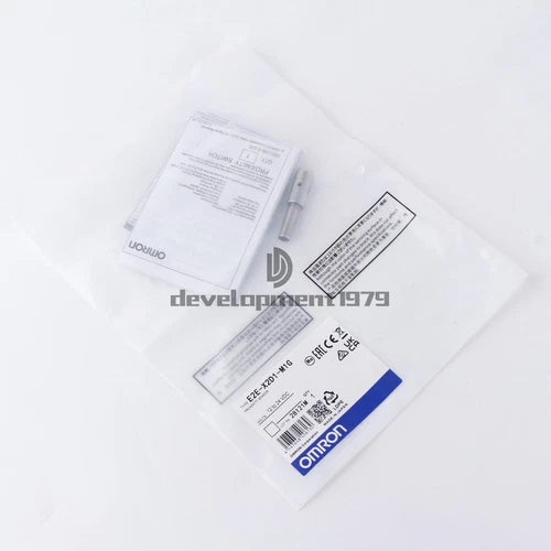 1PC ONE  E2E-X2D1-M1G E2EX2D1M1G  Proximity Switch
