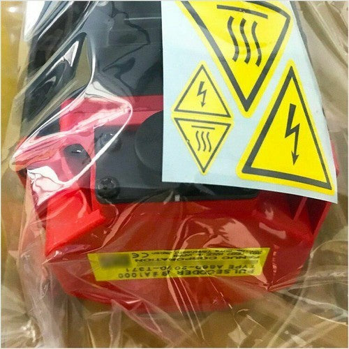 For FANUC A06B-2215-B100  servo motor Free Shipping