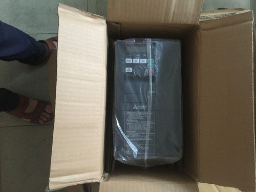 Mitsubishi in box FR-A840-00052-2-60 Inverter 1.5KW One year warranty
